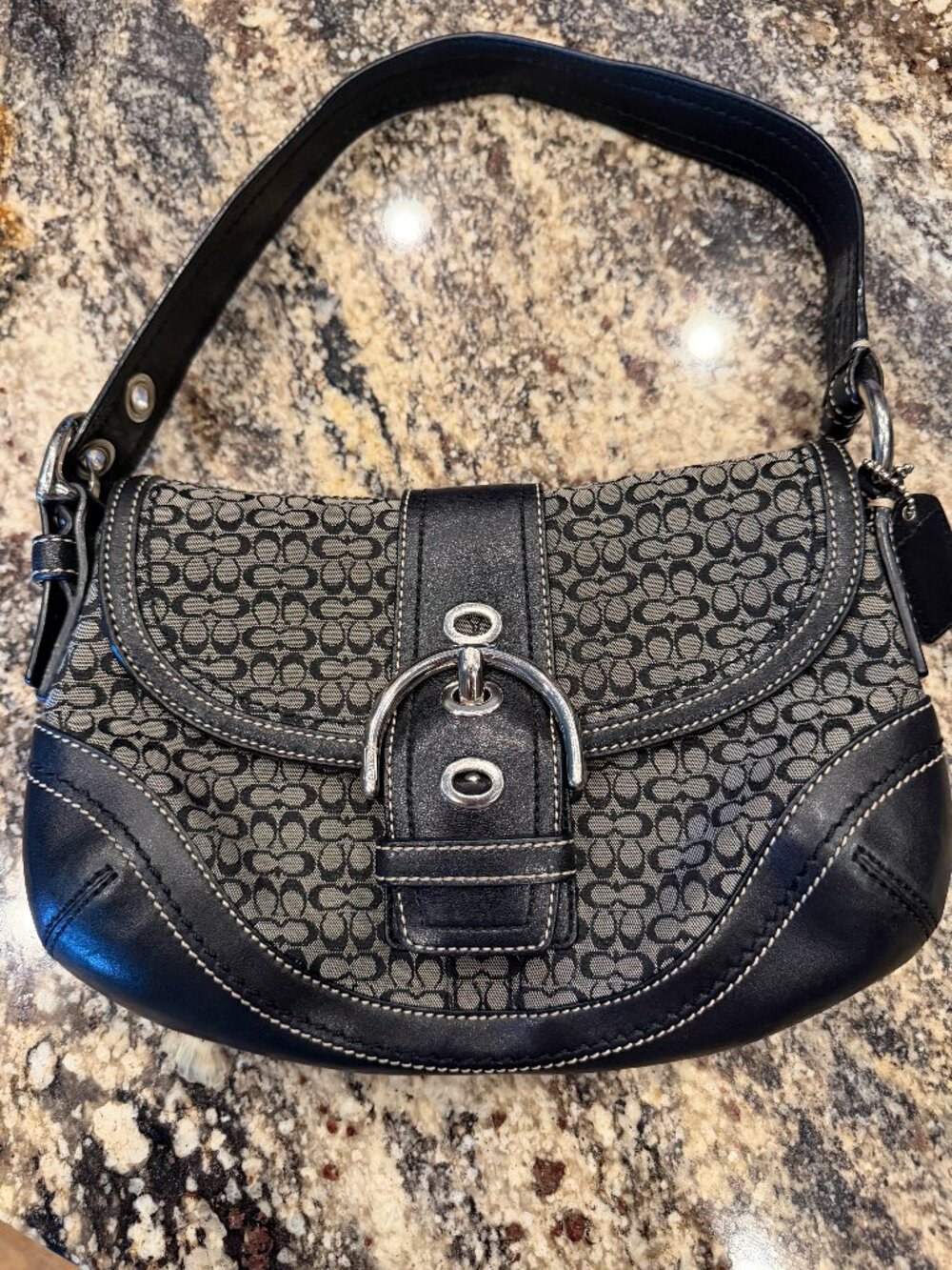 Authentic Coach C Canvas Black 2007 Signature Flap